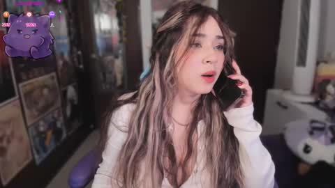 Emili online show from November 26, 1:28 am