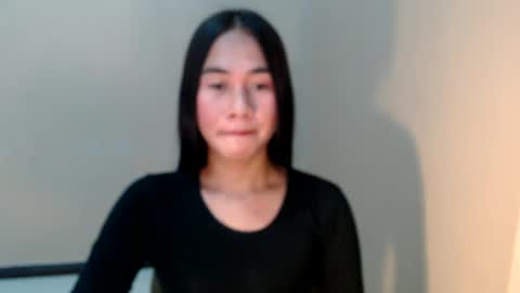 Mitsu online show from December 10, 7:37 am