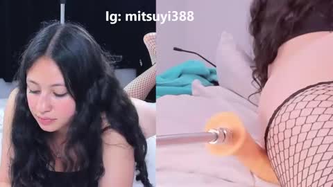 Snapshot of mitsuyi_cute chatting on February 1, 2:26 am Mitsuyi online show from February 1, 2:26 am
