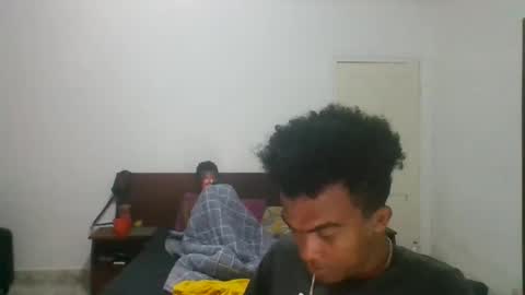 mixedboy_sexy online show from May 31, 3:47 am