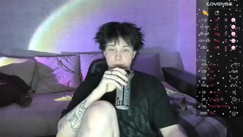 Snapshot of miya_meow_miku chatting on November 15, 6:59 pm MeowMiku online show from November 15, 6:59 pm