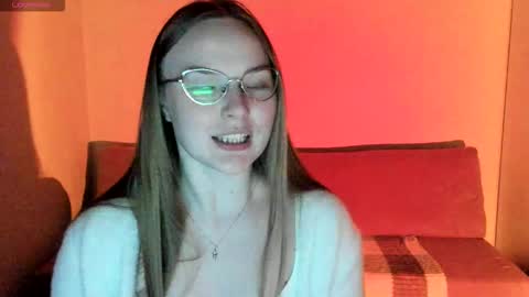 Snapshot of miya_mimi chatting on October 15, 6:41 pm Miya online show from October 15, 6:41 pm