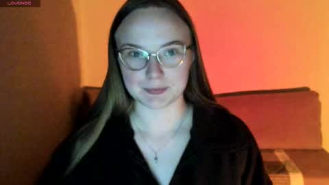 Snapshot of miya_mimi chatting on October 24, 5:53 pm Miya online show from October 24, 5:53 pm