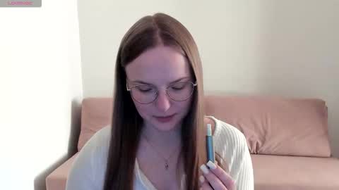 Snapshot of miya_mimi chatting on October 27, 1:48 pm Miya online show from October 27, 1:48 pm