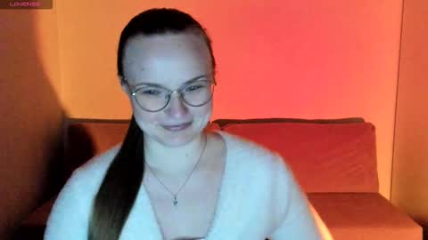 Snapshot of miya_mimi chatting on November 29, 4:54 pm Miya online show from November 29, 4:54 pm