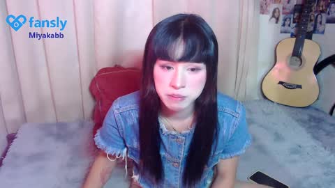 Snapshot of miyakabebe chatting on April 11, 9:52 pm Miyakabebe online show from April 11, 9:52 pm