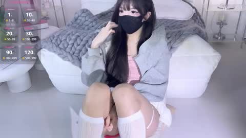 Snapshot of miyu_aikawa chatting on October 20, 3:01 pm Miyu online show from October 20, 3:01 pm