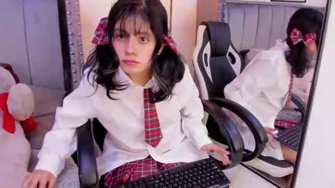 miyu_komori online show from February 9, 1:04 pm