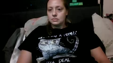 miztrezk online show from September 15, 10:43 pm