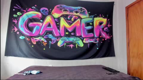 Snapshot of mizzkittay chatting on January 17, 1:04 am MizzKittay online show from January 17, 1:04 am