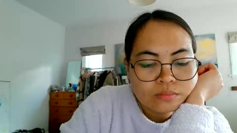 Snapshot of mizzmay chatting on November 16, 2:50 am Mizzmay online show from November 16, 2:50 am