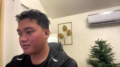 Snapshot of mj_xx7828 chatting on December 14, 8:13 pm Michole Jay online show from December 14, 8:13 pm