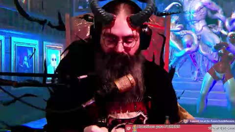 Lois online show from November 15, 8:05 pm