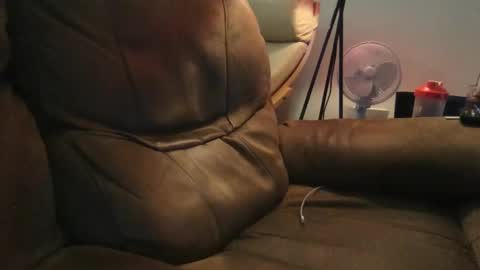 Snapshot of mjstratman2 chatting on October 22, 8:08 pm mjstratman2 online show from October 22, 8:08 pm