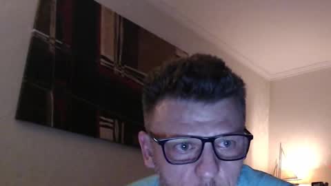 Snapshot of mk__0280__ chatting on January 9, 5:23 am mk__0280__ online show from January 9, 5:23 am