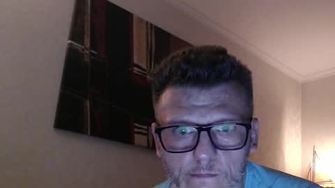 Snapshot of mk__0280__ chatting on January 9, 8:24 am mk__0280__ online show from January 9, 8:24 am