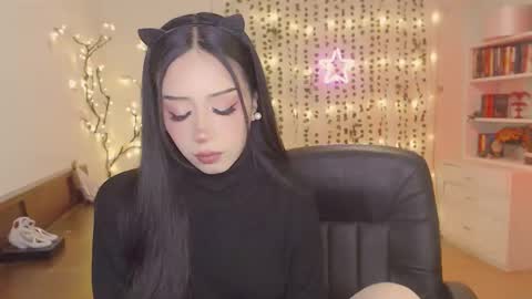 Snapshot of mkultra_aliice chatting on January 31, 1:22 am Alice online show from January 31, 1:22 am