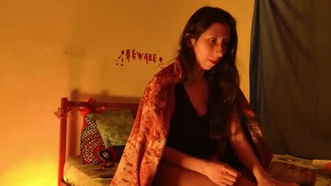 MoonLipson online show from November 22, 1:04 am