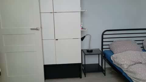 mmminnie online show from February 13, 12:12 pm