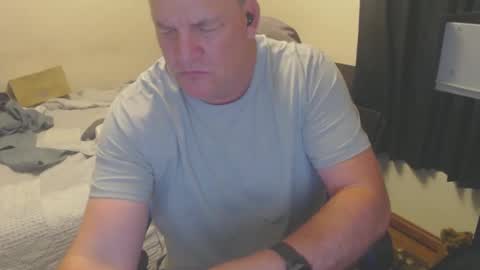 mmmthatsfunnn online show from December 9, 6:55 am