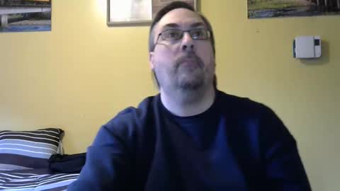 Snapshot of mmr4545 chatting on February 15, 11:12 pm mark online show from February 15, 11:12 pm