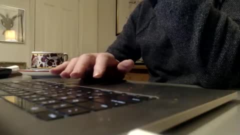 mmythmaker online show from April 14, 7:47 am