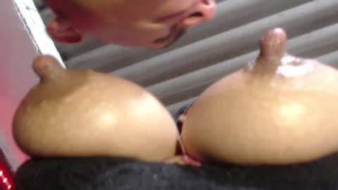 Catalina online show from December 7, 5:26 am