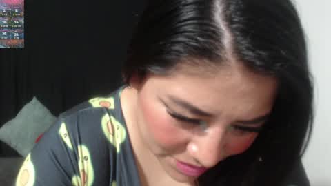 Catalina online show from December 14, 2:01 am