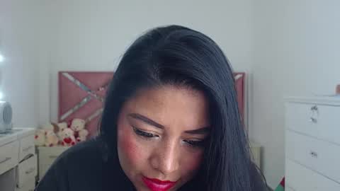 Catalina online show from October 15, 2:33 am