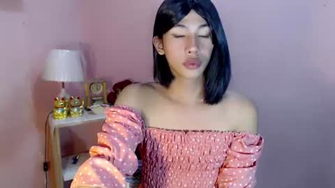 Snapshot of mocha_locca chatting on March 4, 12:44 pm Mocha Locca online show from March 4, 12:44 pm