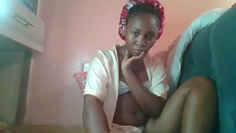 Snapshot of mochakei chatting on March 4, 11:49 am mochakei online show from March 4, 11:49 am