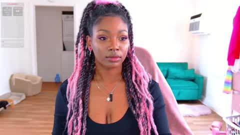 Snapshot of mochamimi chatting on February 10, 5:50 pm Mocha BDAY JAN 13 online show from February 10, 5:50 pm