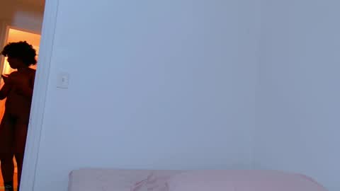 Snapshot of mochamimi chatting on February 17, 2:41 am Mocha BDAY JAN 13 online show from February 17, 2:41 am