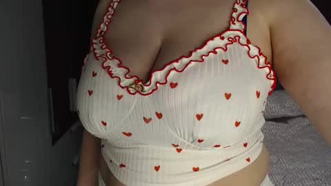 Snapshot of mockingjay3001 chatting on March 7, 5:06 pm Mockingjay3001 online show from March 7, 5:06 pm