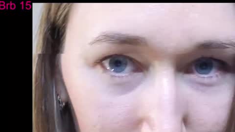 Snapshot of model_10 chatting on November 16, 9:42 pm Tatiana online show from November 16, 9:42 pm