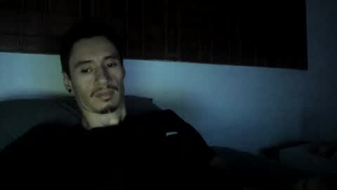 Snapshot of moderdelier chatting on December 26, 6:52 am DigBreed online show from December 26, 6:52 am