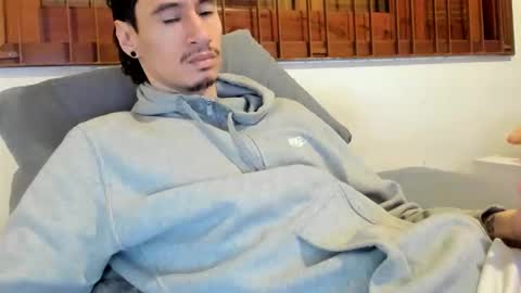 Snapshot of moderdelier chatting on September 19, 11:00 am DigBreed online show from September 19, 11:00 am