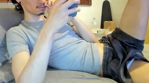 DigBreed online show from March 18, 2:37 am