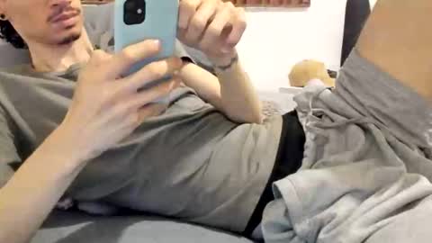 DigBreed online show from April 13, 1:33 am