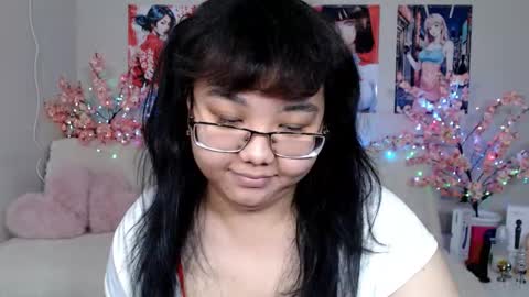 Molly online show from March 29, 4:12 am