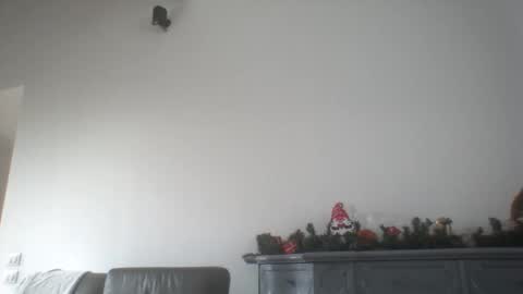 mofu781s online show from December 10, 10:49 am