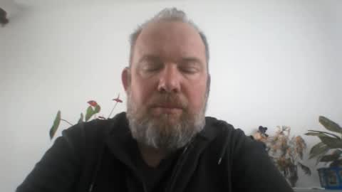 mofu781s online show from March 11, 8:31 am