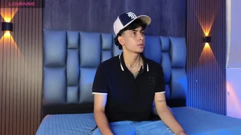 mohamed_malik online show from May 24, 1:38 pm