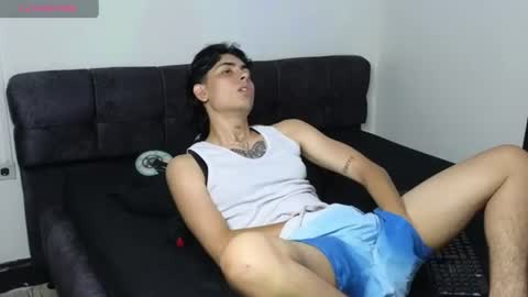 Snapshot of mohamed_malik chatting on June 30, 5:47 pm mohamed_malik online show from June 30, 5:47 pm