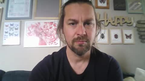 Julien online show from March 17, 1:25 pm
