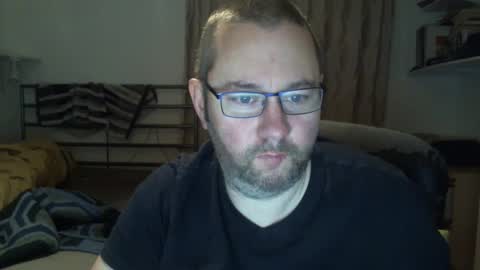 Snapshot of moistfalafel chatting on February 12, 7:13 am Jode online show from February 12, 7:13 am