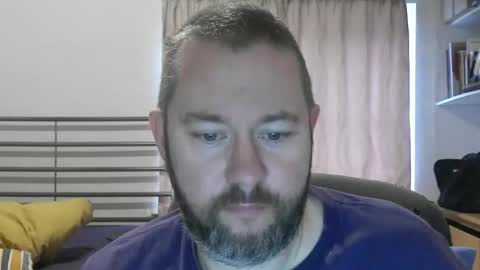 Snapshot of moistfalafel chatting on February 15, 9:19 am Jode online show from February 15, 9:19 am