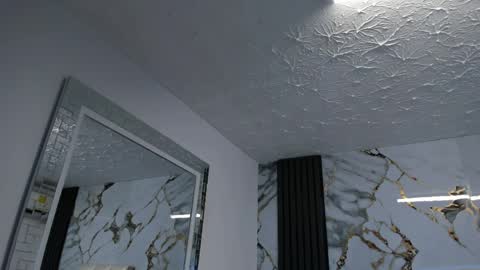 Hey Guys  Im Mollie online show from March 31, 12:05 pm