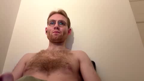 Snapshot of molliter chatting on February 2, 10:30 pm molliter online show from February 2, 10:30 pm