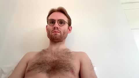 molliter online show from March 18, 1:25 pm